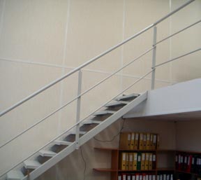 Лестница в офисе компании «Техносвет»